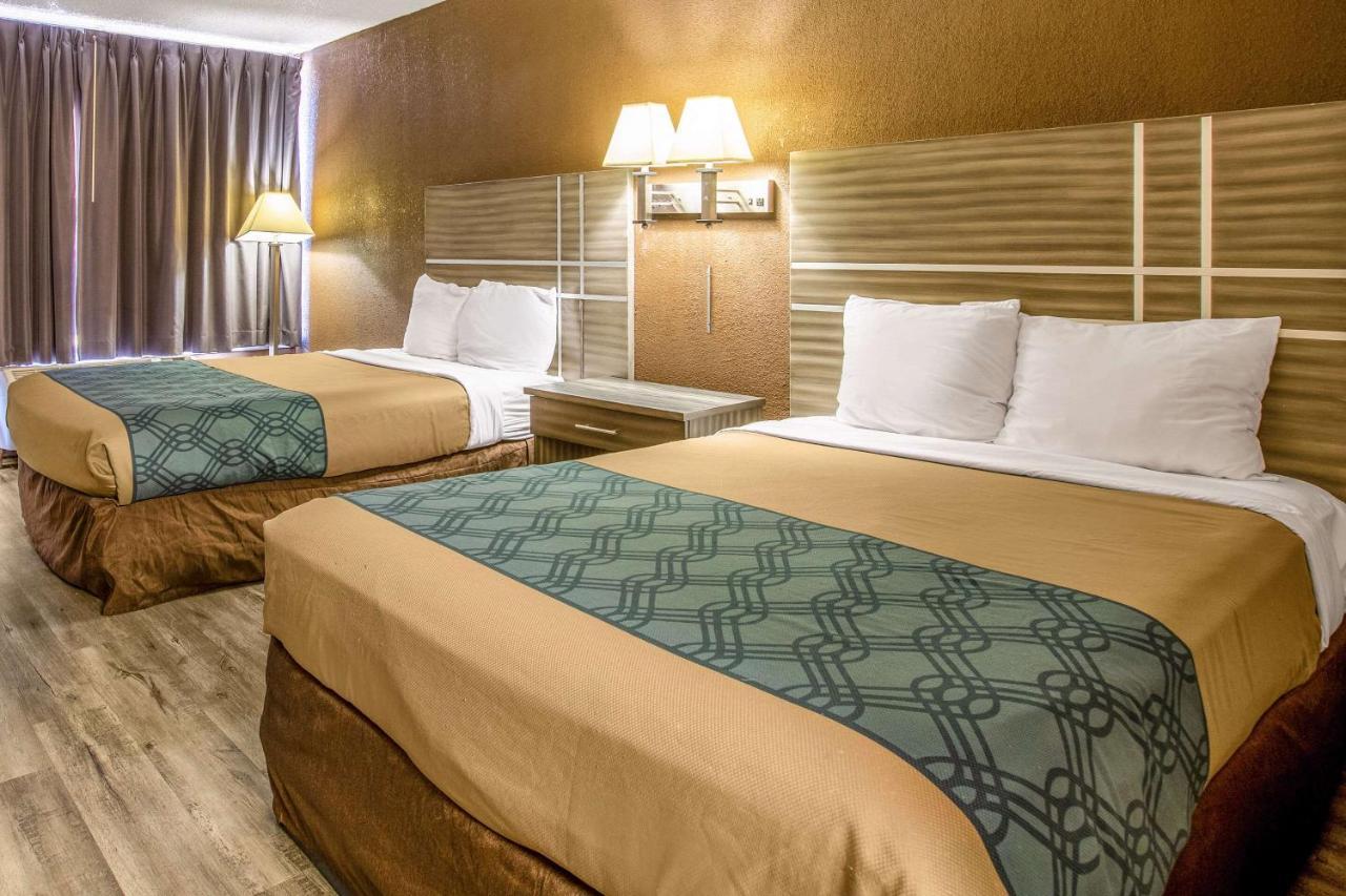 Econo Lodge Choice Hotels I 95 Savannah Gateway 24 Hour Fitness Center On Site Guest Laundry On Site Perkins Restaurant Georgetown ภายนอก รูปภาพ