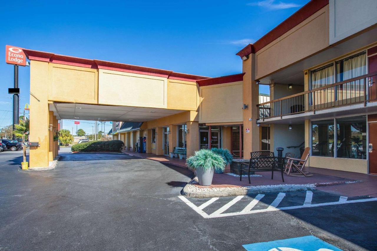 Econo Lodge Choice Hotels I 95 Savannah Gateway 24 Hour Fitness Center On Site Guest Laundry On Site Perkins Restaurant Georgetown ภายนอก รูปภาพ