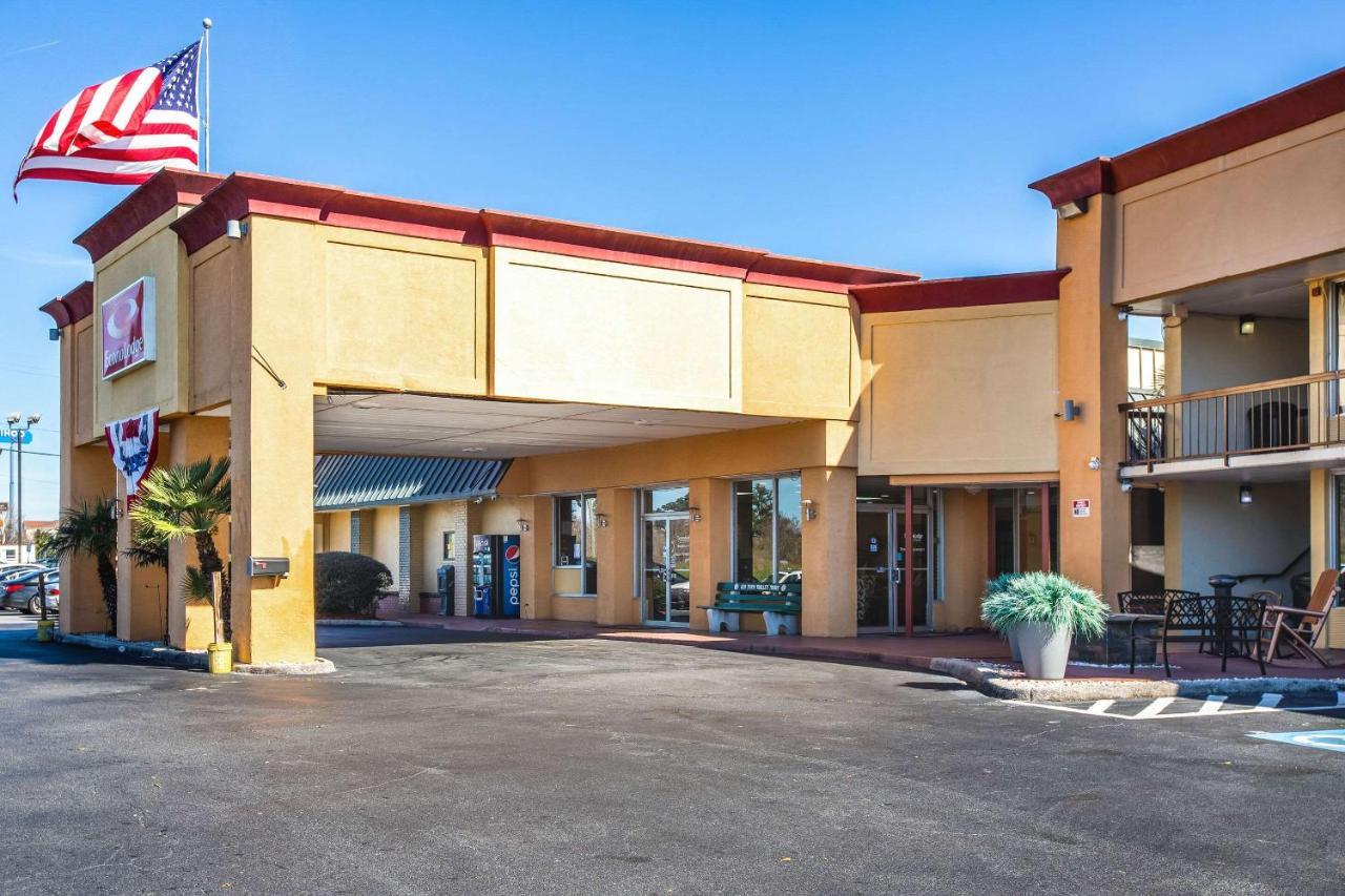 Econo Lodge Choice Hotels I 95 Savannah Gateway 24 Hour Fitness Center On Site Guest Laundry On Site Perkins Restaurant Georgetown ภายนอก รูปภาพ