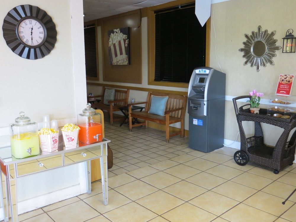 Econo Lodge Choice Hotels I 95 Savannah Gateway 24 Hour Fitness Center On Site Guest Laundry On Site Perkins Restaurant Georgetown ภายนอก รูปภาพ